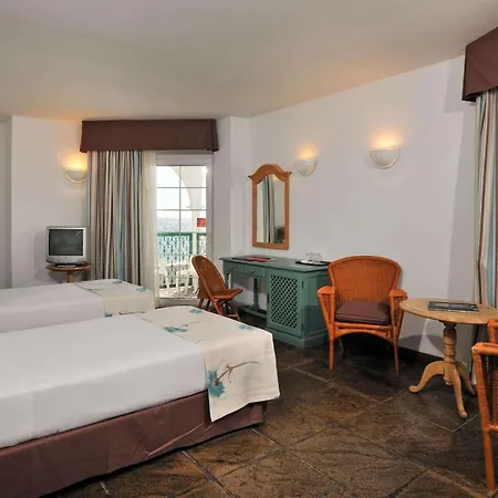 Hotel Sol Fenicios 4*