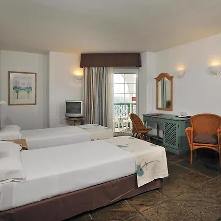 Sol Fenicios Hotel 4*