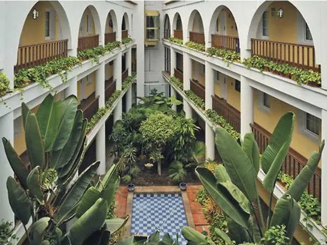 Отель Sol Fenicios